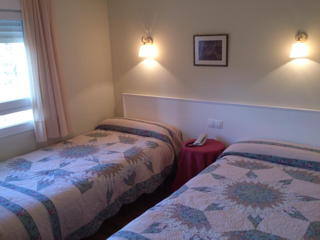 Hotel Chalet Puigdefabregas Χάκα Δωμάτιο φωτογραφία